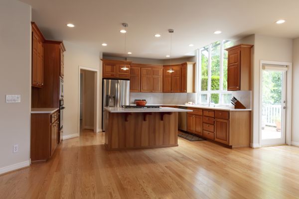 Oak Kitchen Cabinet Repair in Colleyville